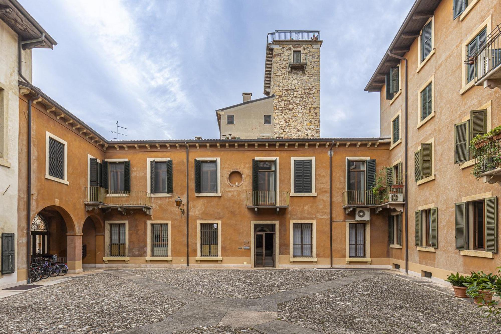 Orti Manara Design Apartments Verona Exterior photo